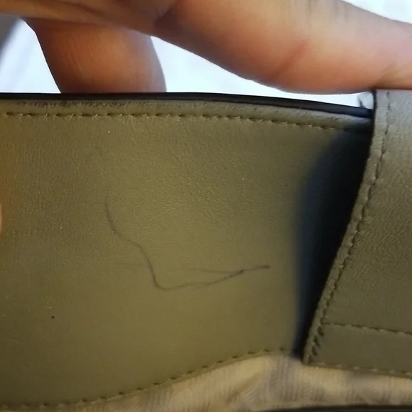 MK leather bag - Picture 10 of 17